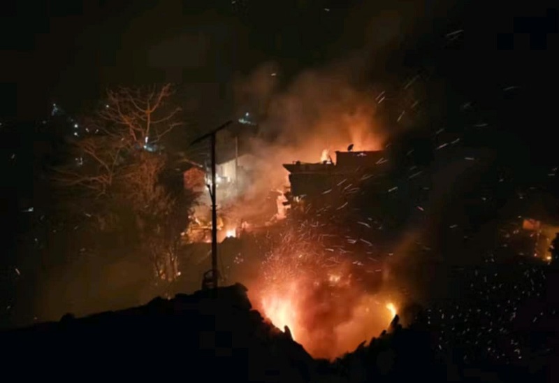 अछाममा आगलागी हुदा २७ घर जलेर नष्ट