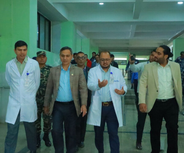 गृहमन्त्री अर्यालले गरे गेटा विश्वविद्यालयको अवलोकन